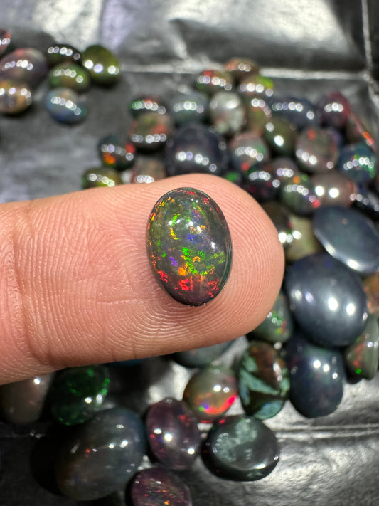 Black Opal Stone BO 038 1.7 Carat