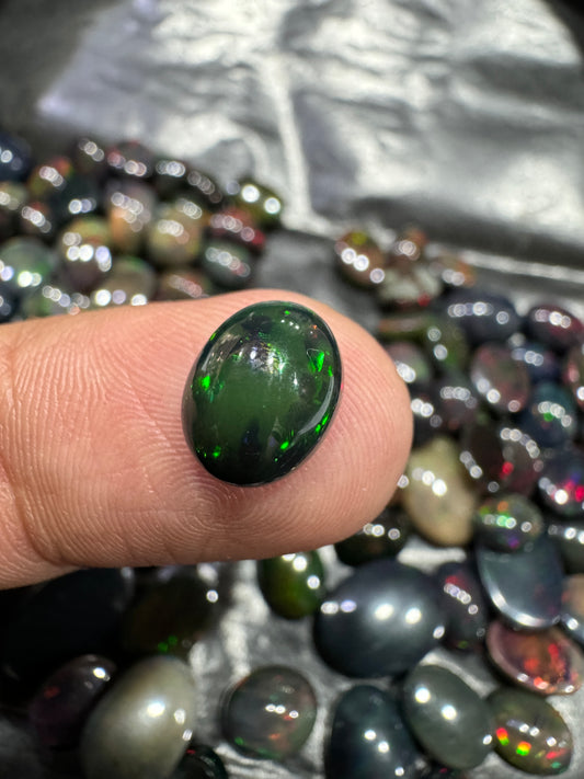 Black Opal Stone BO 044 2.4 Carat