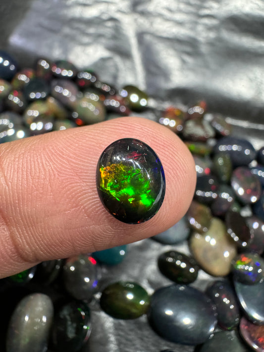 Black Opal Stone BO 047 1.3 Carat