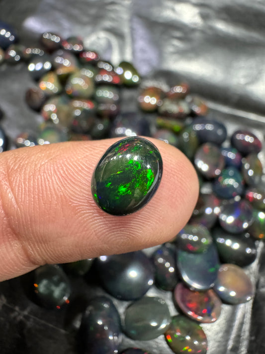 Black Opal Stone BO 049 2 Carat